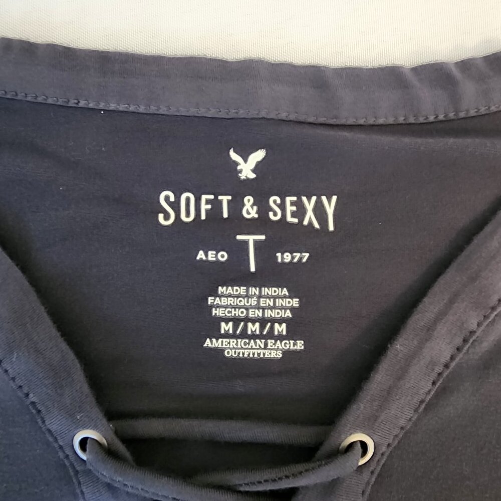 American Eagle Outfitters Black Soft & Sexy Long Sleeve Top, Size Medium - Picture 9 of 10